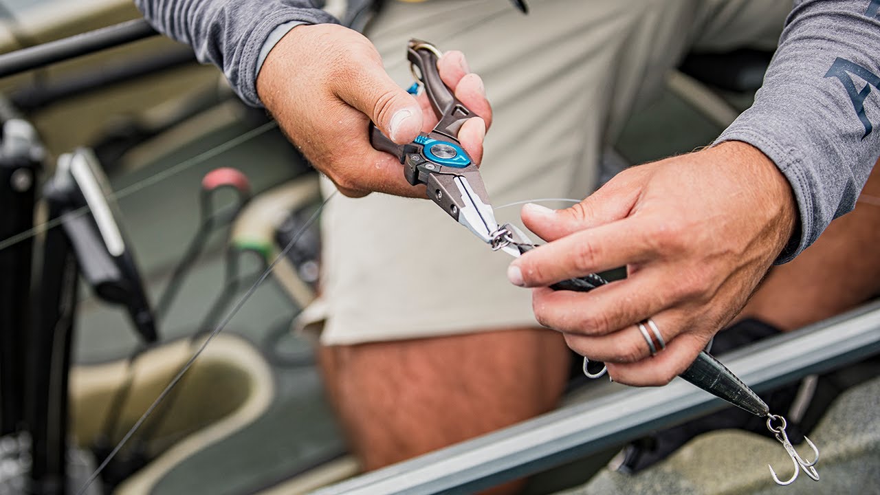 Gerber Magniplier: Saltwater and Freshwater Fishing Pliers 