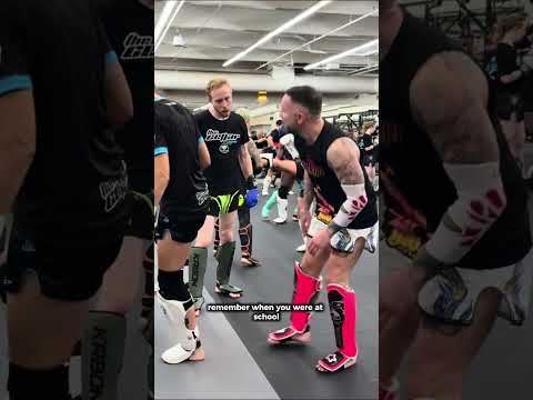 Learning from Liam Harrison 🎯 #muaythai