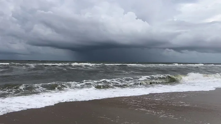 9-15-18 Passing Hurricane Florence rain bands along the beaches of Nags Head NC