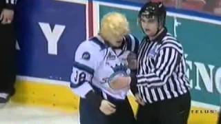 Guillaume Asselin vs Marc-Antoine Carrier Mar 23, 2013