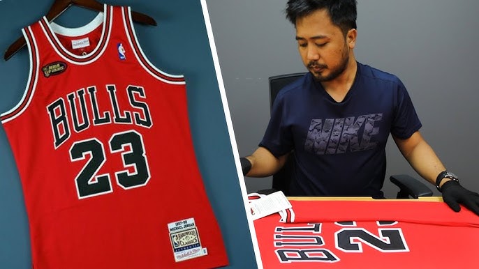 KoF Mailbox: Mitchell And Ness I'm Back Michael Jordan Chicago Bulls #45  Jersey (Video) •