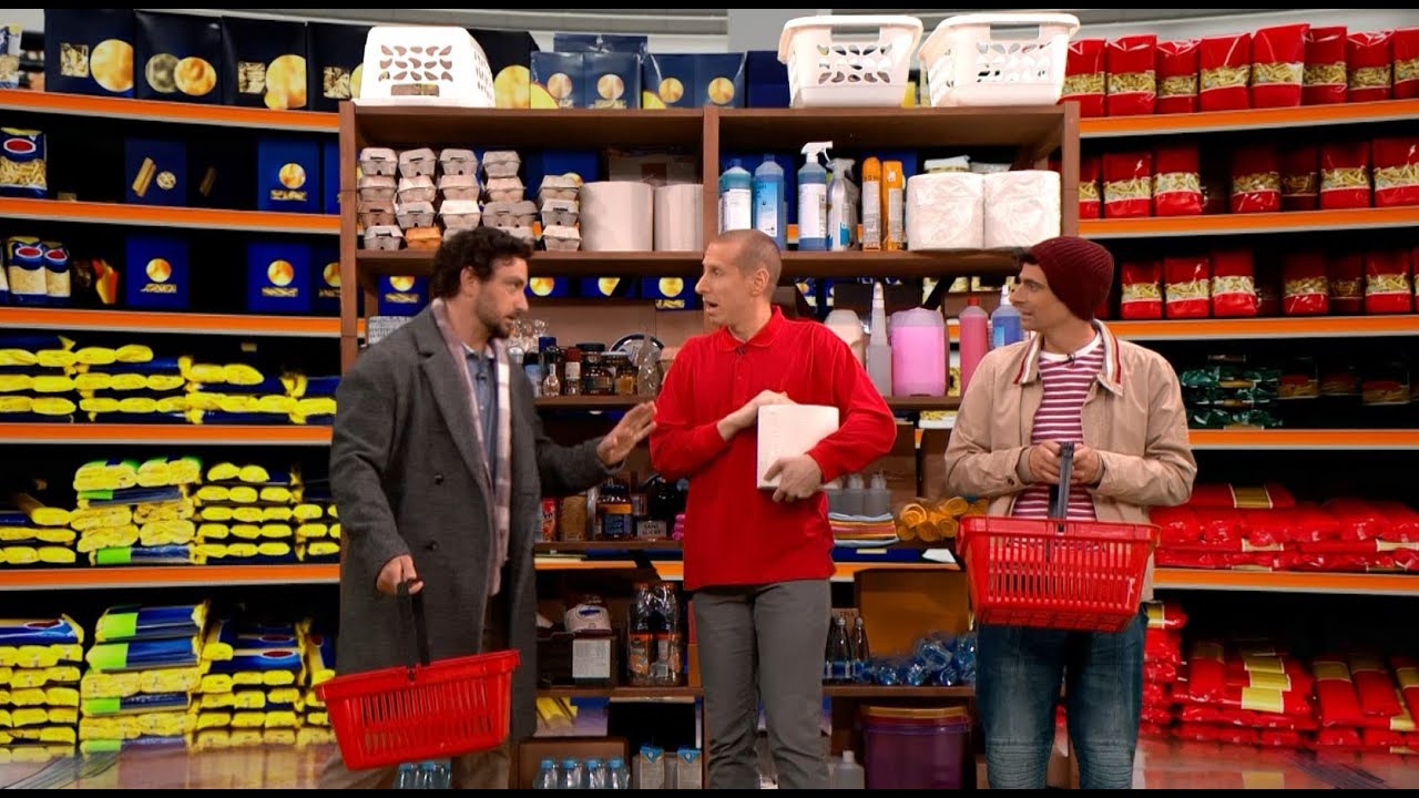 Fantje kupujejo vložke I MENSTRA I OSVEŽILNA FRONTA