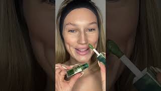 I TRIED OUT THIS SOLD OUT KYLIE JENNER GREEN GLOSS 💅💋 💄 screenshot 4