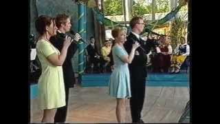 Och jungrun hon går i ringen - The Real Group 1997