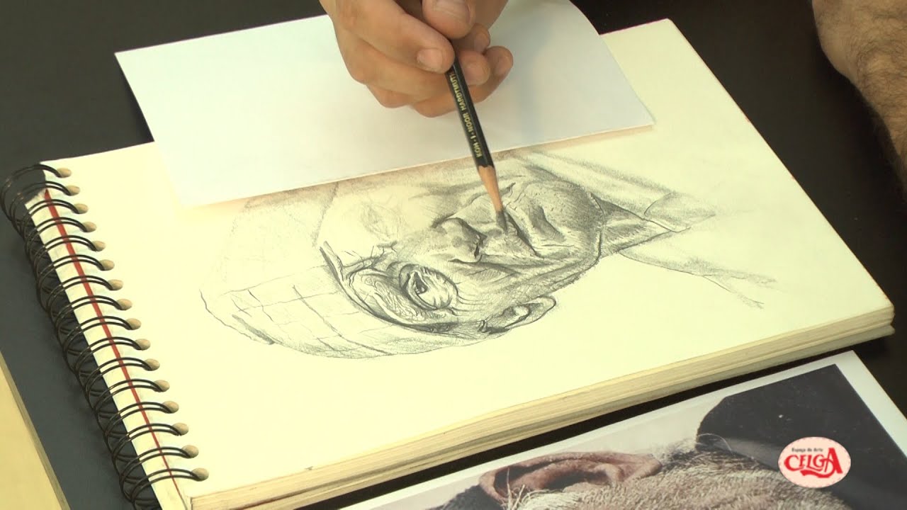 Heleno Lyra demonstra um pouco sobre desenho de observação da figura humana.