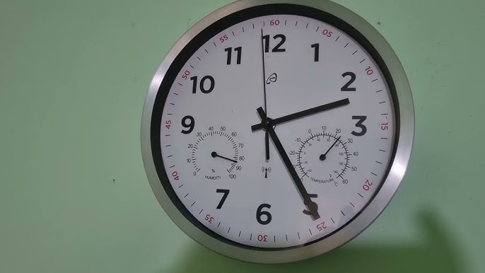 My Lidl Auriol radio clock - in MSF60) it\'s controlled (DCF77 vs wall Germany! thinks YouTube