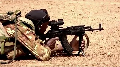 Macron meets with African leaders to boost fight against jihadists in Sahel