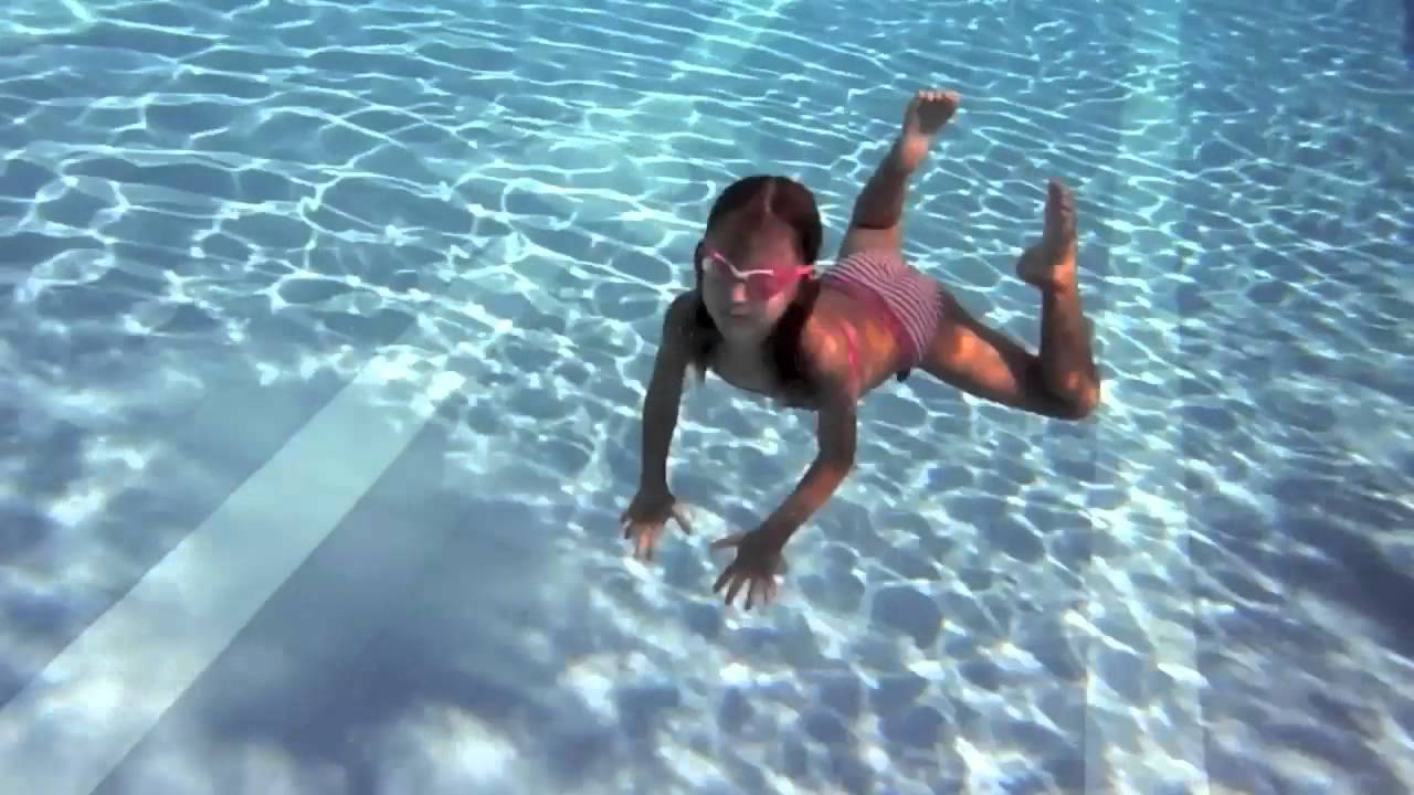 Carla Underwater Dancing