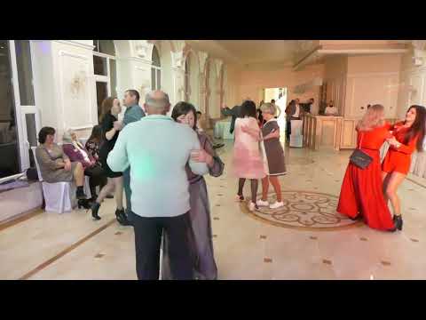 НИНІ НИНІ МАМИ НЕМА УКРАЇНСЬКА ПІСНЯ 