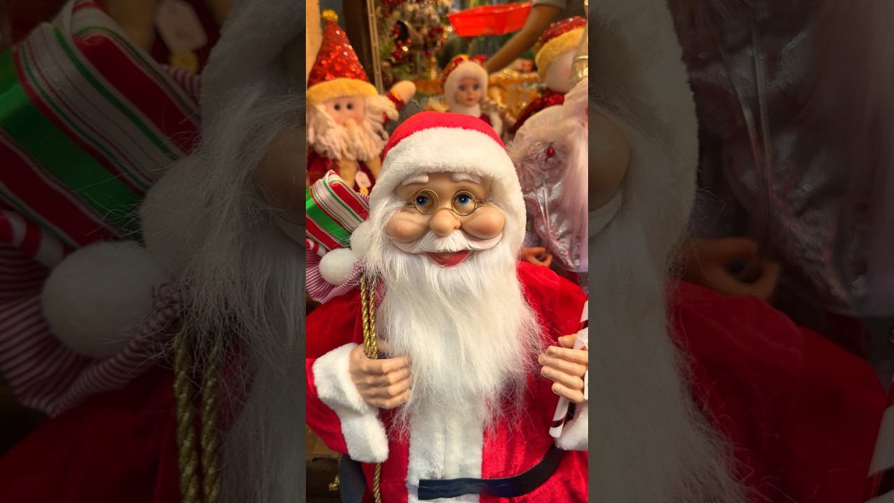 Broadway Christmas Vibes. Mather Bazaar Kochi. 