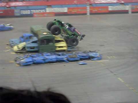 Grave Digger Freestyle BC Place Monster Jam