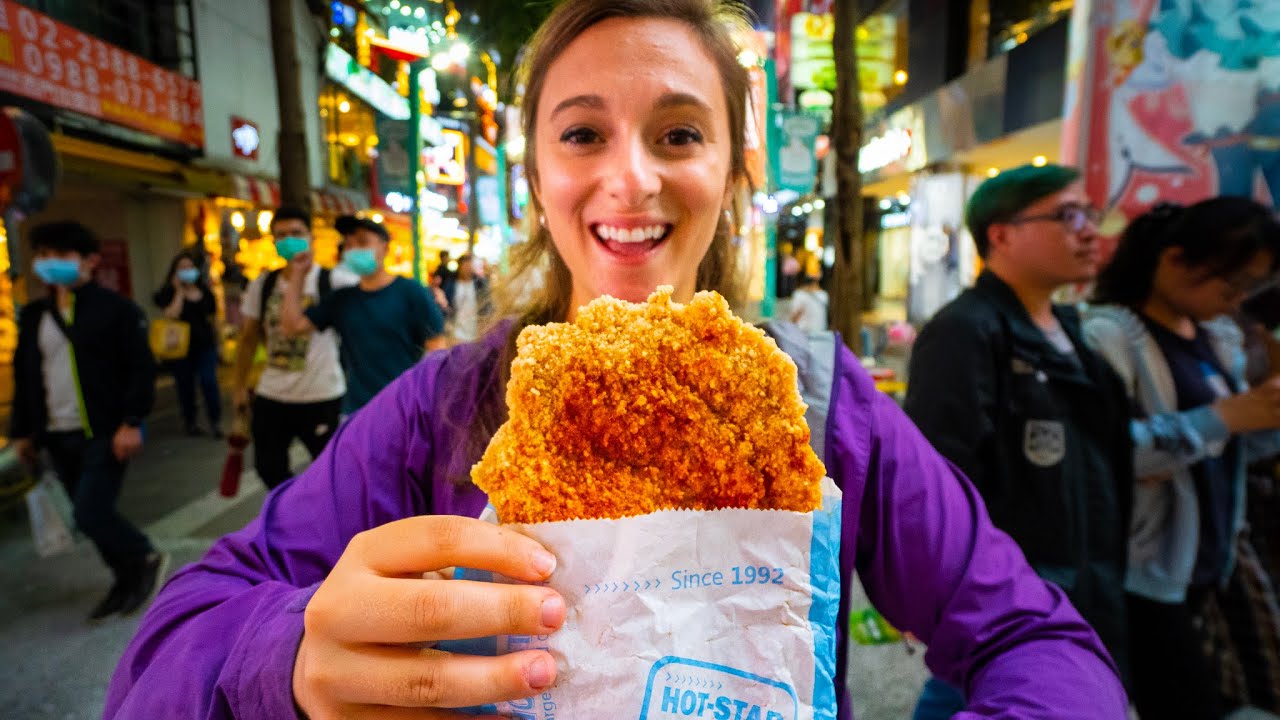 Street Food in Taiwan - TAIPEI'S #1 FRIED CHICKEN at Hot Star + TAIWANESE STREET FOOD in Ximend