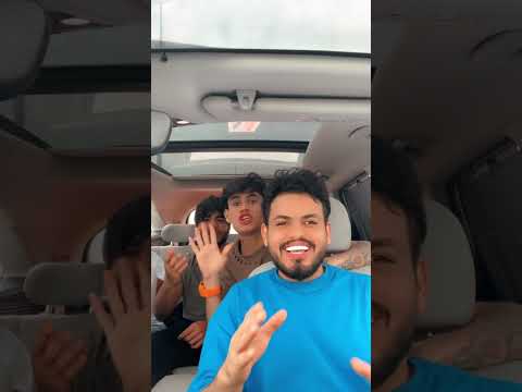 كلبي اليحبك فاتحلك ايد