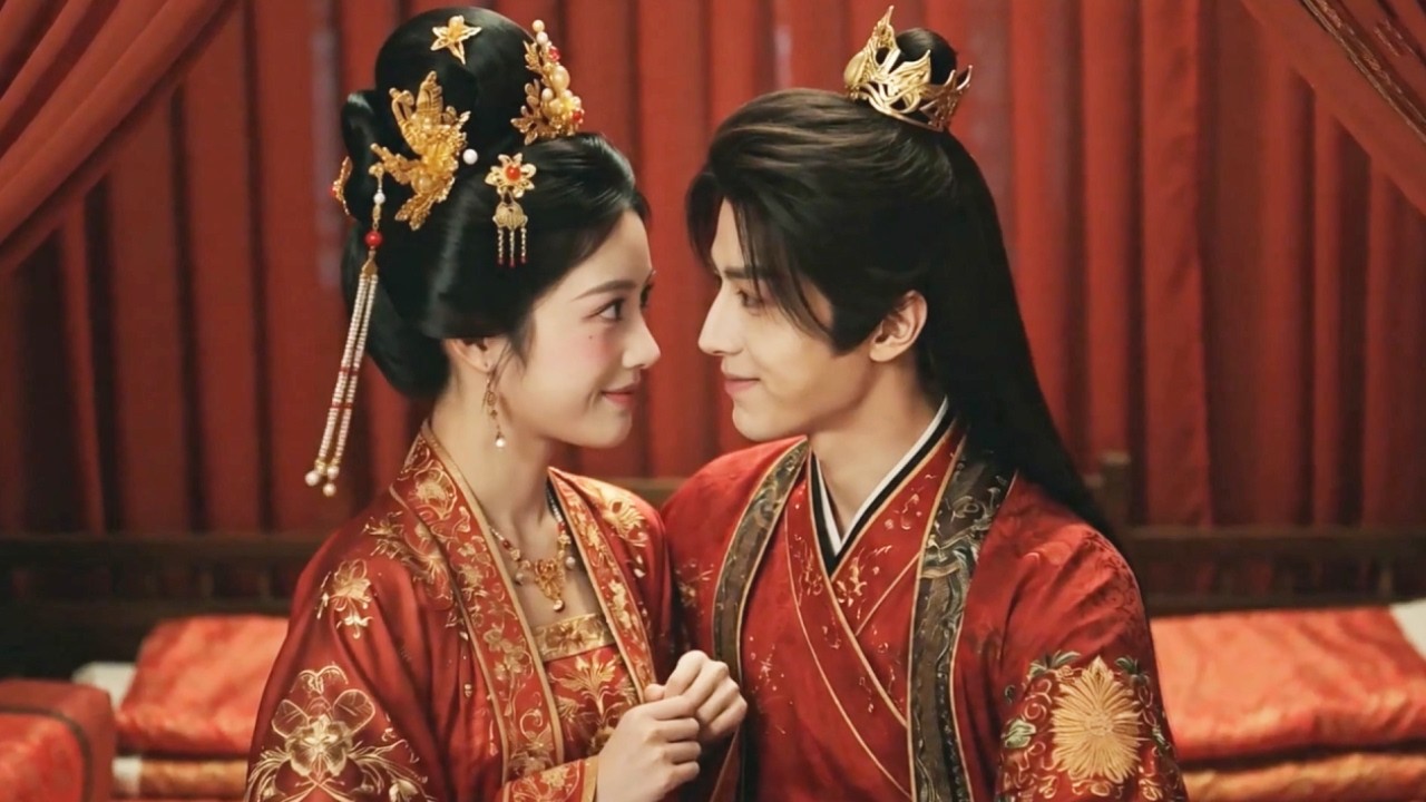 爹娘嫌棄她是斷掌災星逼她嫁給清貧秀才，怎料婚後夫君和婆婆搶著把她寵上天，她靠錦鯉體質幫助夫君治療腿疾順利高中，小夫妻帶著全家平步青雲羨煞旁人！【都说断掌不祥谁知我是天降锦鲤】#甜宠 #260617ds