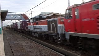 信越本線 EF510-6牽引DE10-1575無動力付き3097レ貨物列車　押切駅通過