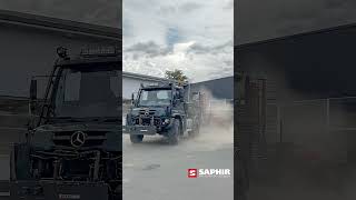 Fällt hier wirklich ein Unimog vom Himmel?! 😳🚜