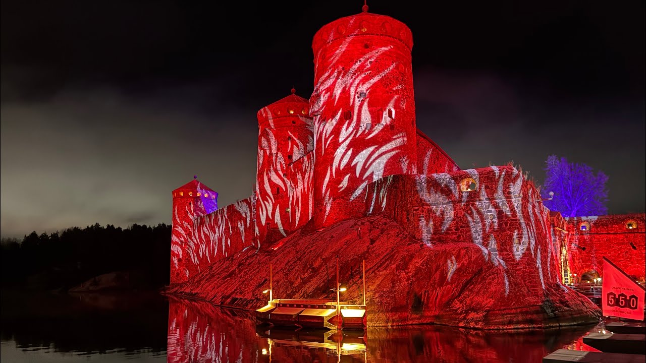 Most beautiful place? Olavinlinna Castle light show in Finland 🇫🇮