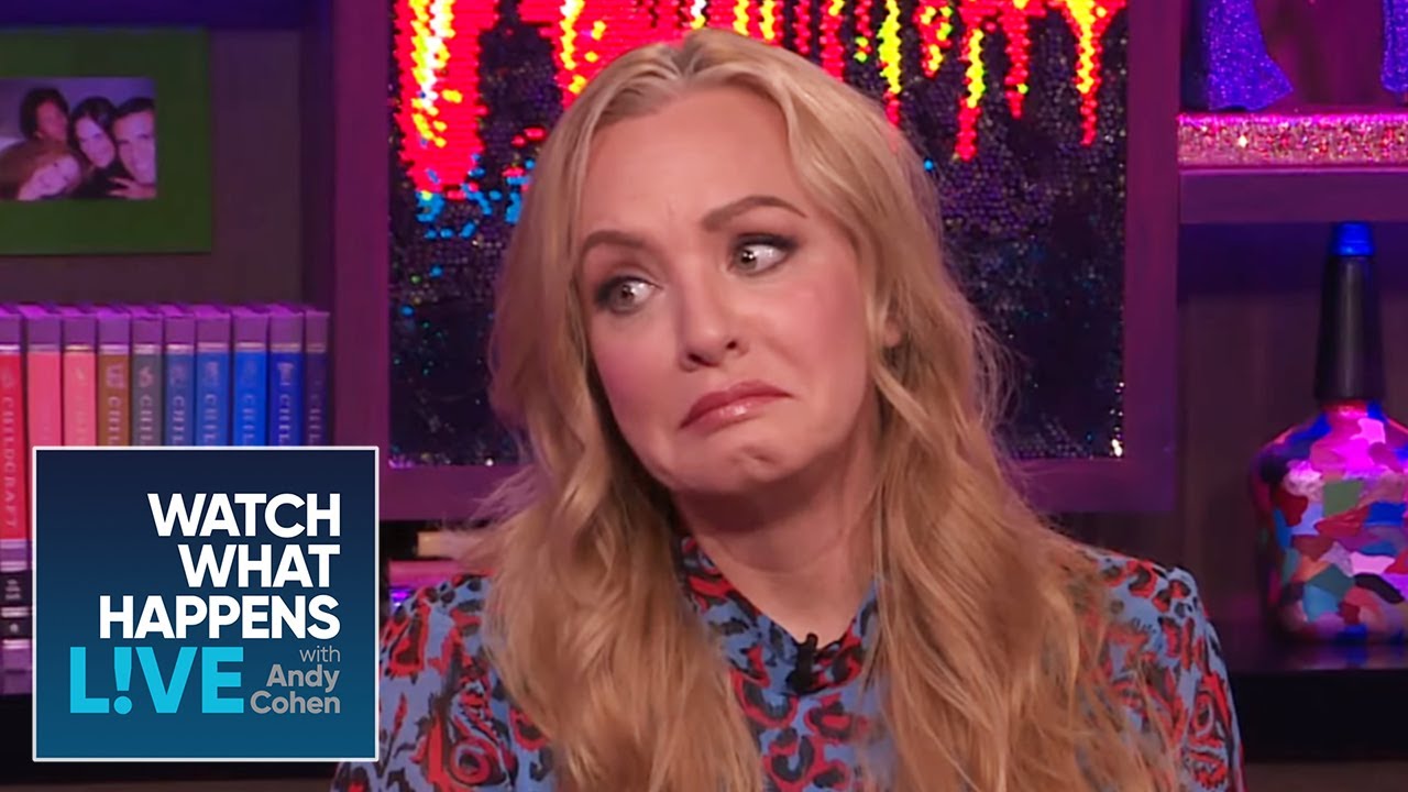 Wendi McLendon-Covey’s Many Clubhouse Appearances | WWHL