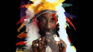 Lee Perry - Dreader Locks Ft. Junior Byles