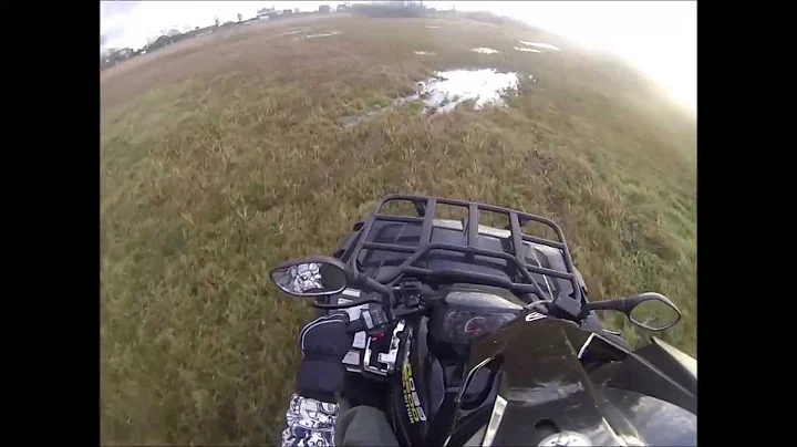 CF Moto 500 w wodzie