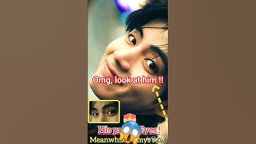 Omg, look at Taehyung 😱❤️ #shorts #ytshorts #taehyung #kimtaehyung #btsv #vbts #taehyungedit