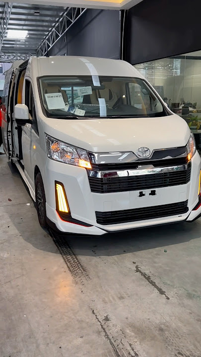 New luxury class 2025/ Toyota hiace 2025 VIP