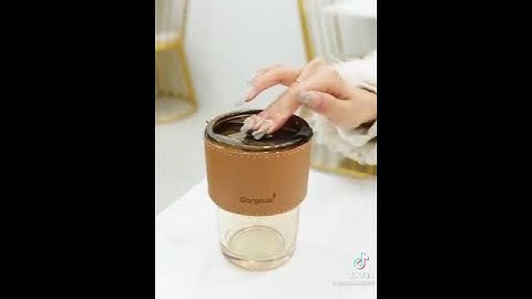 Cốc thuỷ tinh bọc da kèm ống hút