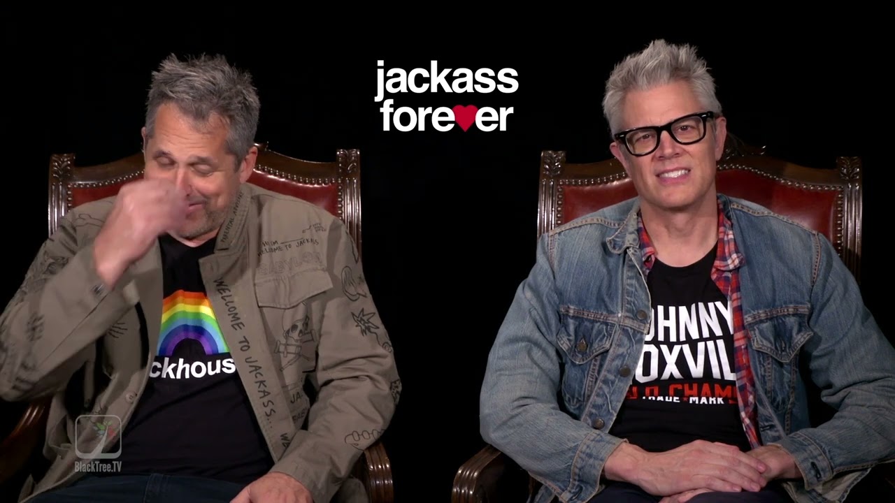 Jeff Tremaine and Johnny Knoxville on Johnny Knoxville almost dying in Jackass Forever