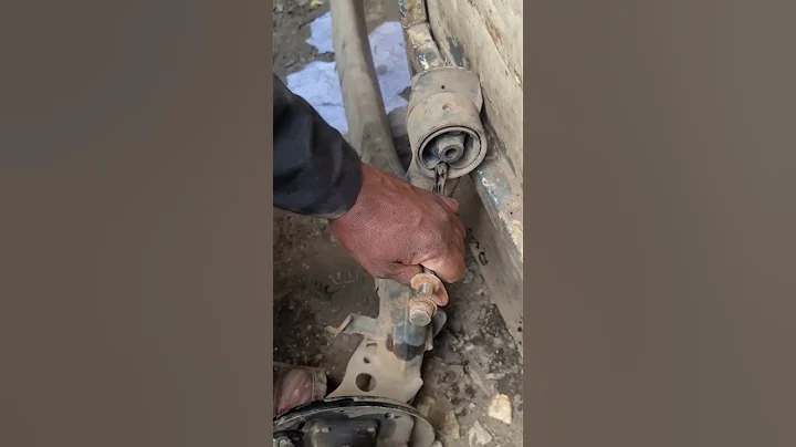 a simple way to remove a rear suspension bushes#local tool#subscribe