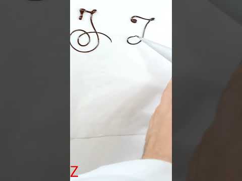 Learn how to draw the letter Z with chocolate on different styles on your cakesshorts