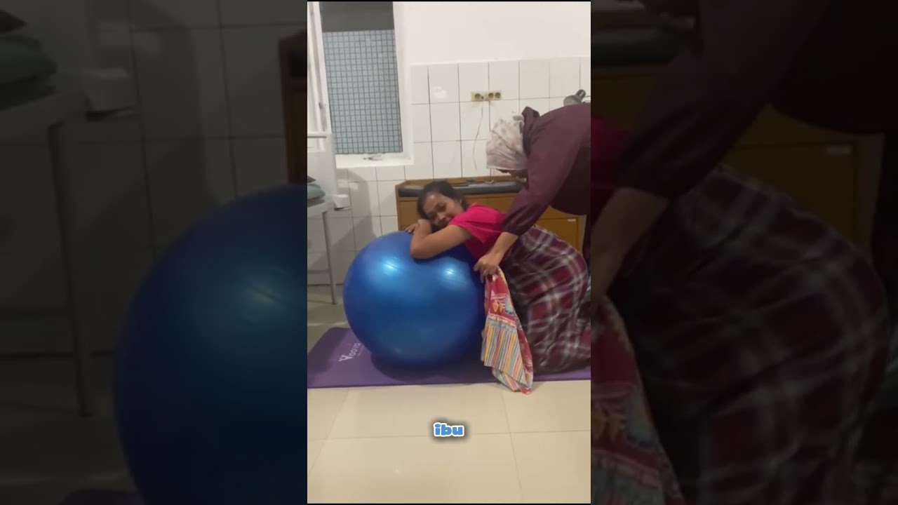 Terapi Rebozo Untuk Ibu hamil | Maolani Hermawati | S1 Kebidanan | Pokiteknik Bhakti Asih Purwakarta