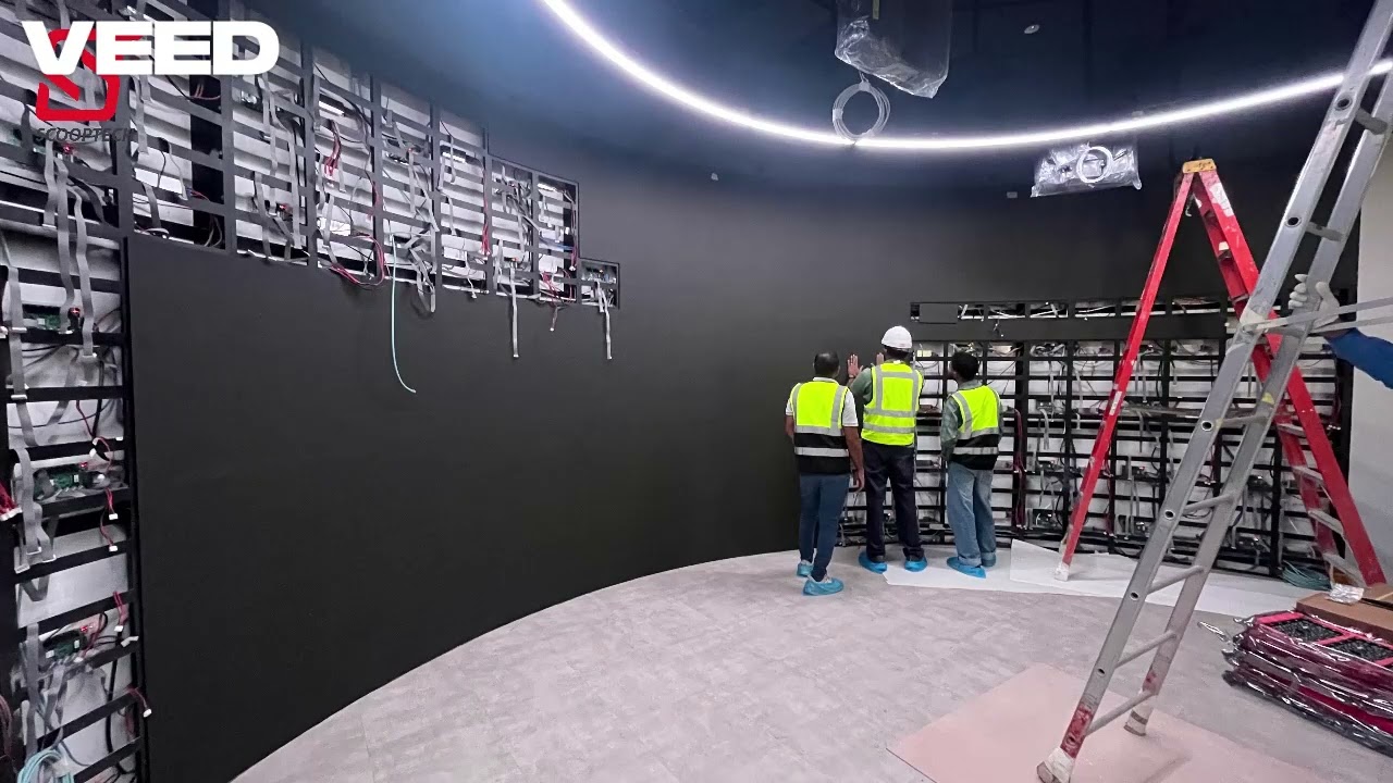 CURVED LED SCREEN INSTALLATION