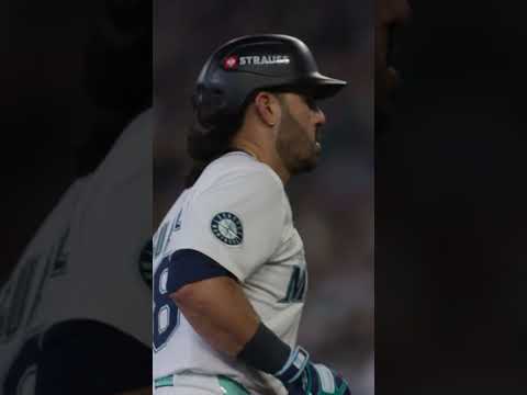 Geno got his pitch and he did not miss 😳 #Postseason