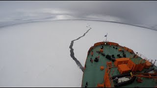 RUSSIAN ICEBREAKER in FRANZ JOSEF LAND, Russian Arctic National Park : Amazing Planet