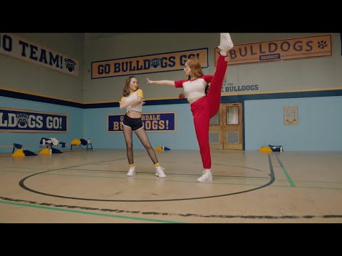 Cheryl Blossom dance battles a literal high schooler | Riverdale S5E7