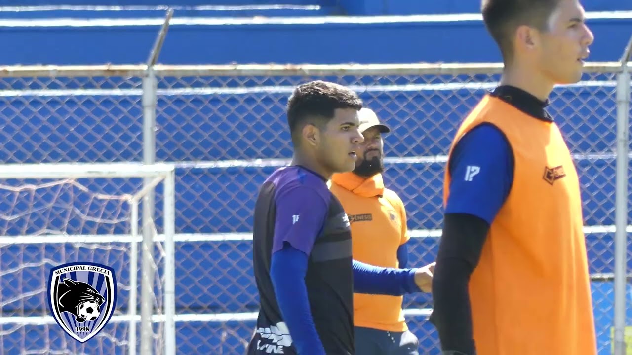 Municipal Grecia lider en minutos sub20 - DT Jose Araya