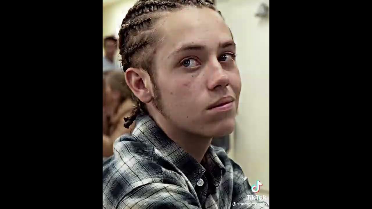 WHITE BOY CARL? 😍🥵 - YouTube