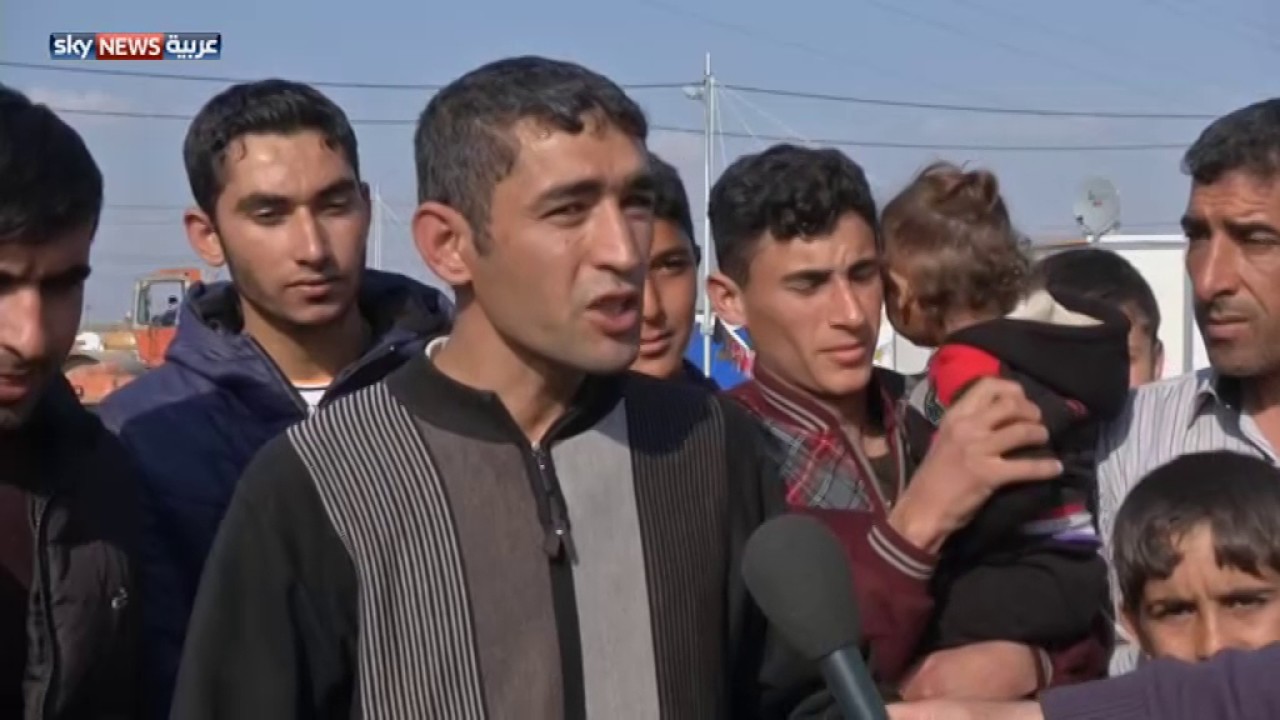 نازحون في الخازر يشكون شح المواد الغذائية