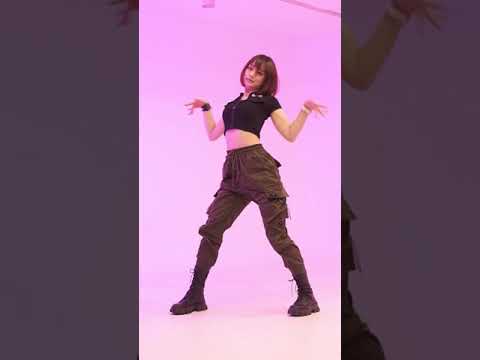 BLACKPINK (블랙핑크) - ‘Pretty Savage’ <strong>Remix</strong> Tiktok Dance <strong>Cover</strong> (리믹스 틱톡 댄스 커버) #Shorts