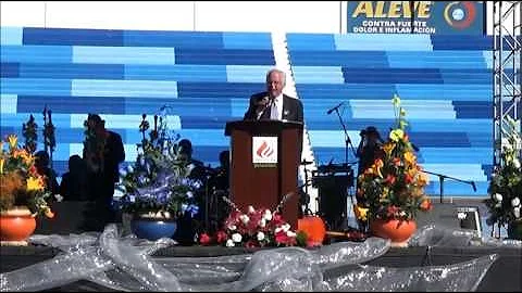 Rev  Bruce Howell