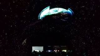 LG at CES 2017: 4K OLED TV Tunnel