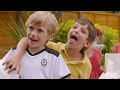 SCHOOL PHOTO! 📸 🤩 | Topsy &amp; Tim | WildBrain Kids