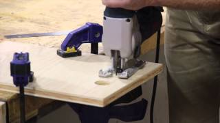 This video is about How to make a Handle on a Cuttingboard.