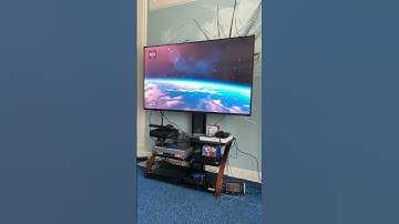 Trainwreck (2015) - IFC Intro