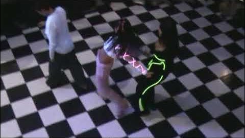 Congresso de Zouk 2009 China, Luciana e Monique