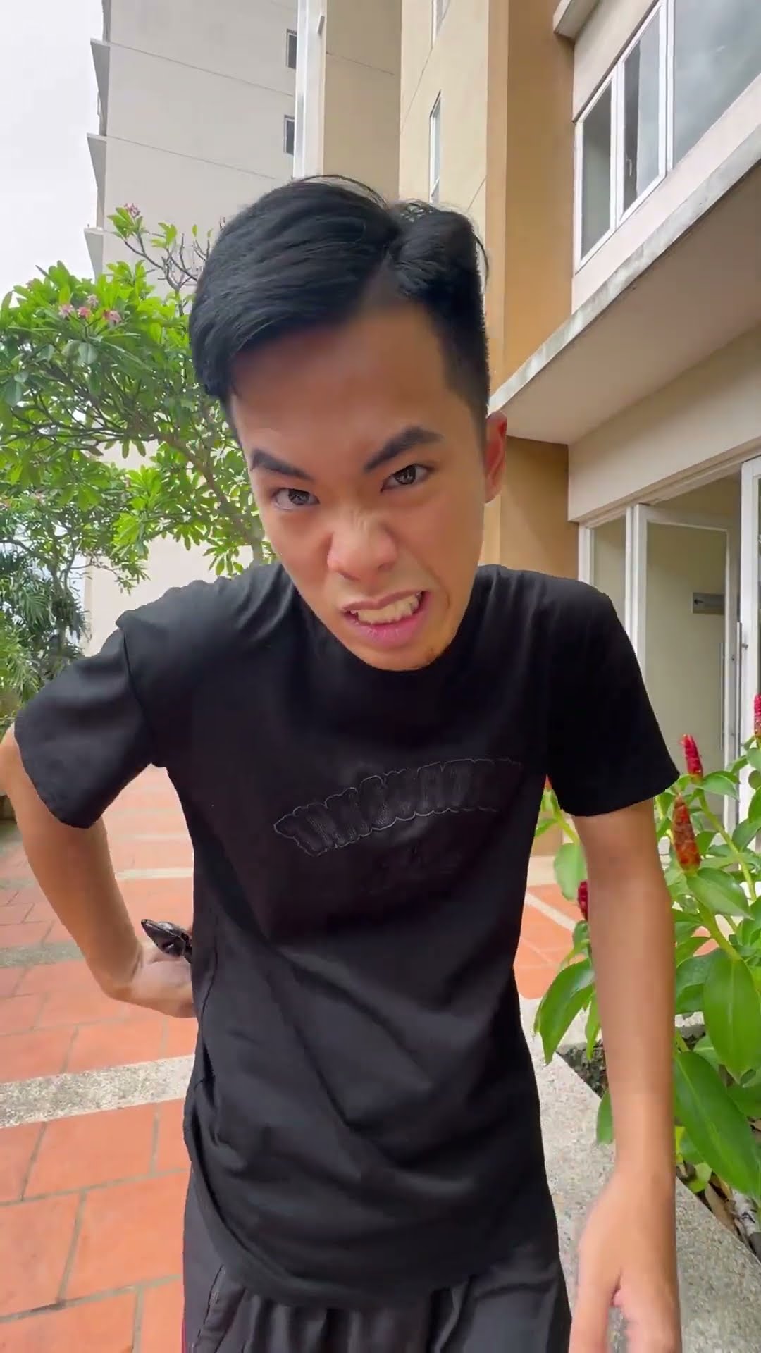 Su Hao Comedy: bubble gun ??