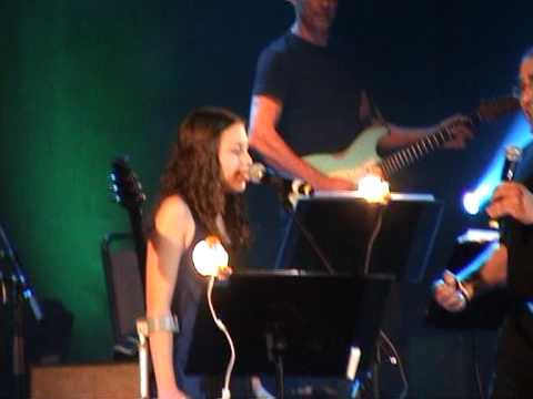 אבנים מהירח-דואט בועז שרעבי עם קוראל ודר.-koral vedder