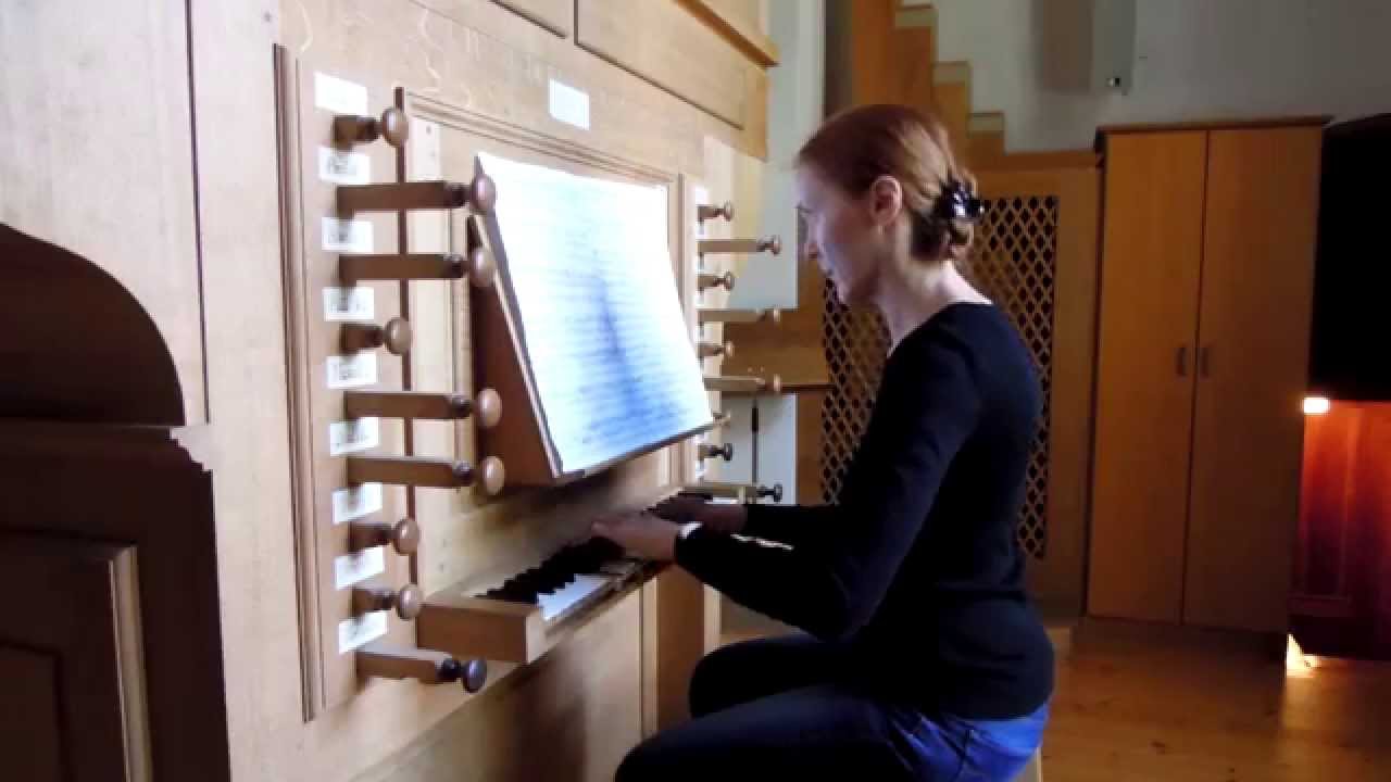 Julia Gillich-Naroschnaja spielt Heinrich Scheidemann