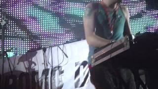 Mars Needs Lovers - Twin Brothers (LIVE @ GES FEST 2011 part 5)