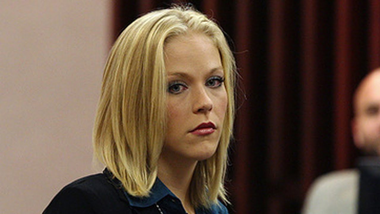 Debra Jeans Beasley or Debra LaFave NEVER served ANY prison time because sh...